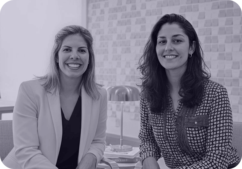 As cofounders da Catarinas Priscilla Albuquerque e Júlia Ghisi